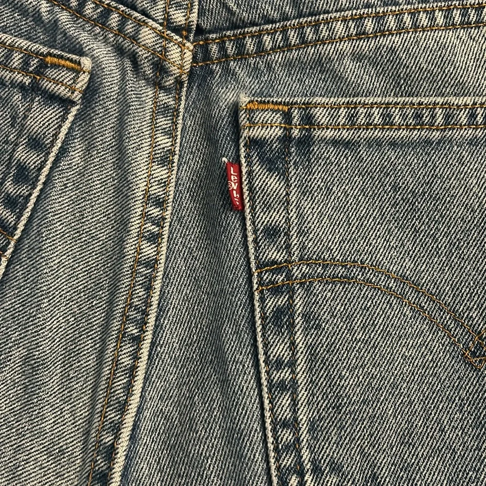 Vintage 550 Levi’s Relaxed Fit Blue Denim Jeans Made in USA - Picture 7 of 10